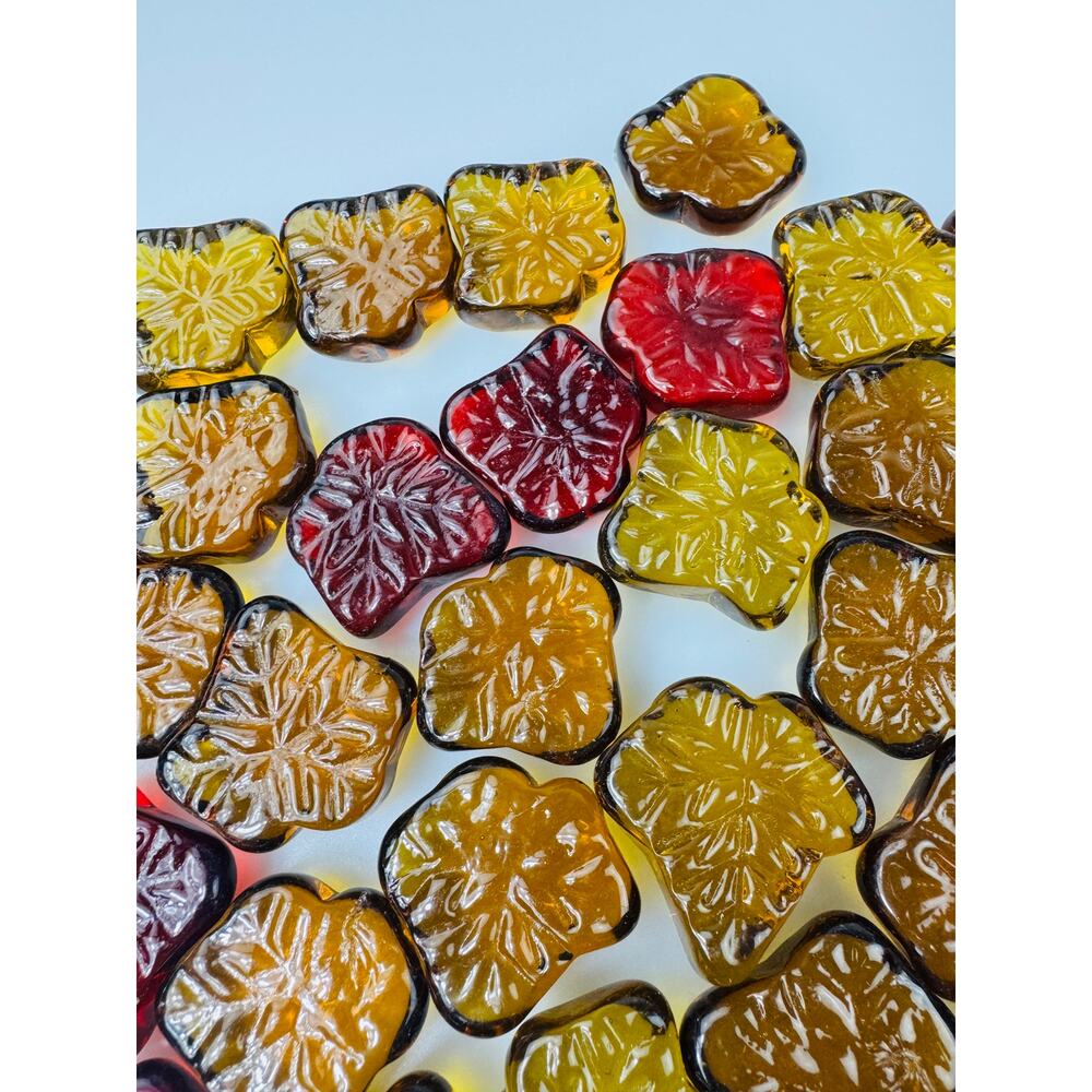 Assortment of 40 Glass Red and Amber Leaves Home Decor - Picture 4 of 6